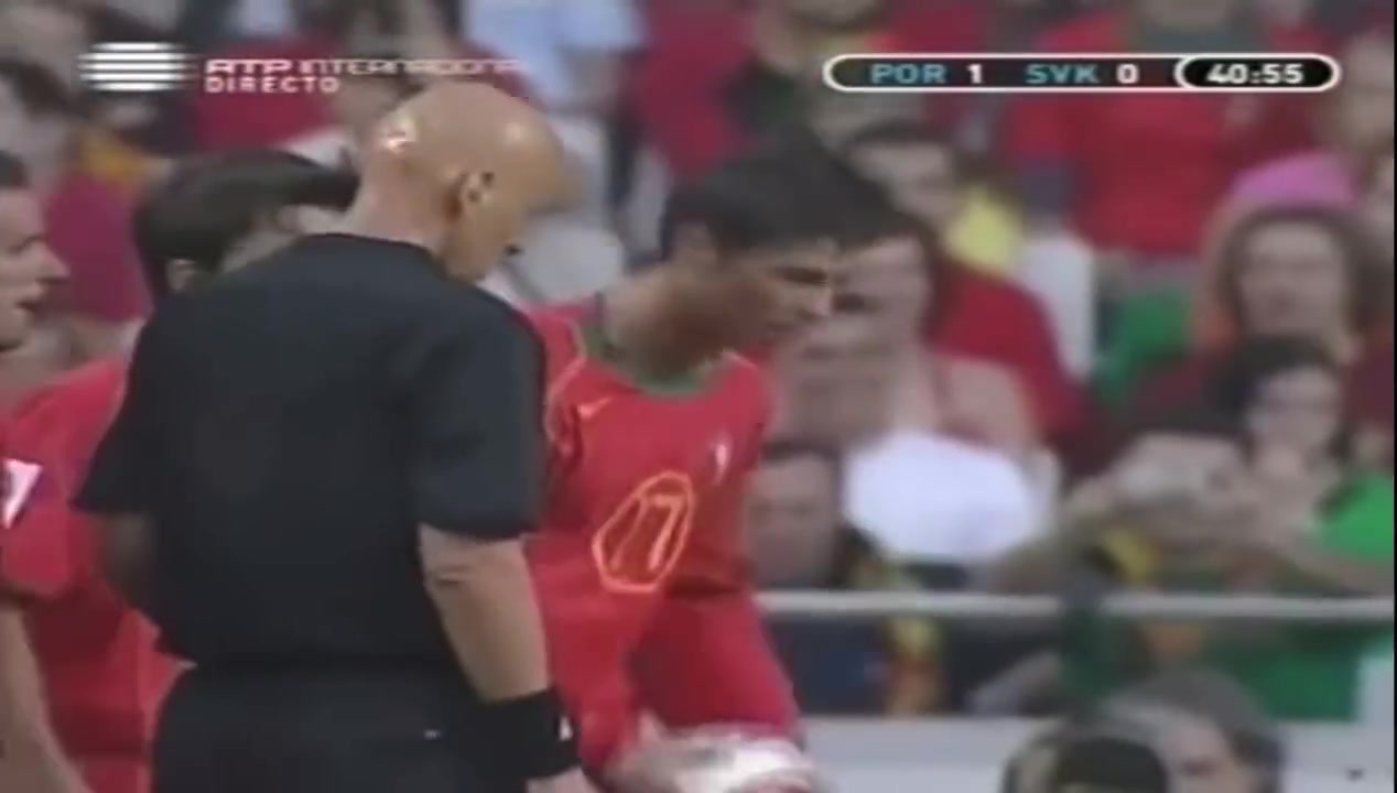 06 年今天，C罗多为葡萄牙队踢进了这粒令人惊叹的任意球